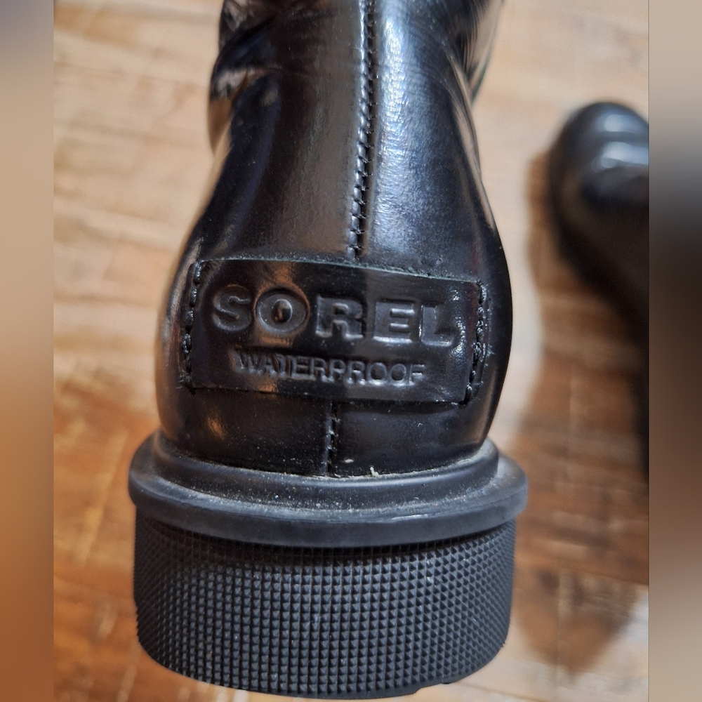 Sorel Glossy Black Ankle Booties - Picture 4 of 10